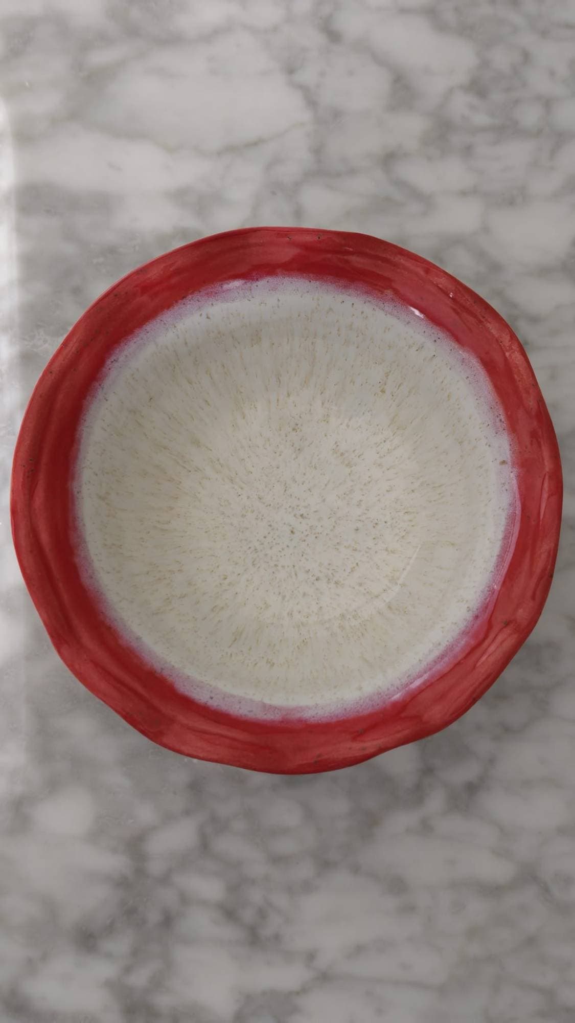 Frilled bowl, poppy-red rim, view 3